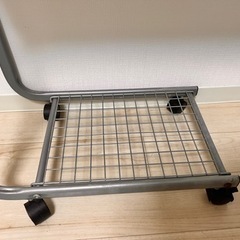 サイドテーブルの画像