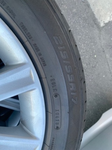 トヨタ純正ホイール　タイヤ付き17インチ