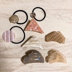 ヘアクリップ、ヘアゴム