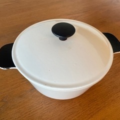 IKEAイケア蓋つき鍋キャセロール ホワイト 