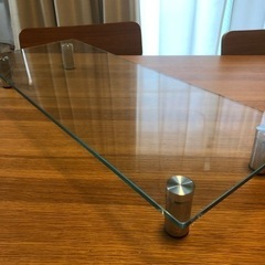 パソコン台（ガラス製）の画像