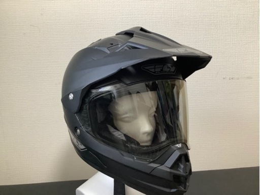 FLYヘルメット　Lサイズ59-60cm(未使用)