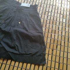 新品未着用トミースカート黒の画像