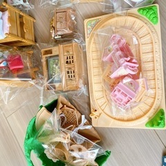 シルバニアファミリー　おうちつき　色々セットの画像