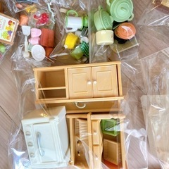 シルバニアファミリー　おうちつき　色々セットの画像