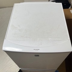 SHARP 2ドア冷蔵庫〈2020年式〉の画像