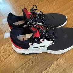 NIKE プレスト　27.5cmの画像