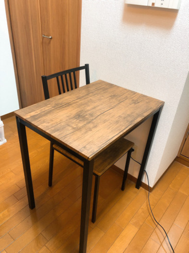 ダイニングテーブル(1-2人用)