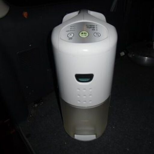 コロナ　除湿機