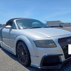 超希少　オープンカーのマニュアルにグローブレザー　この組み合わせはありませんよ。アウディーTTフルエアロ　アルミ　下取り交換可の画像