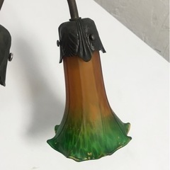 アンティーク風テーブルランプの画像