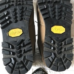 トレッキングシューズ　の画像