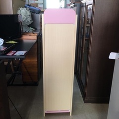 子供部屋ハンガーラック ピンクの画像