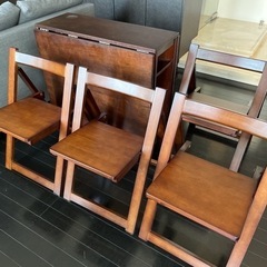 ✨フォーダブルテーブル&椅子セット✨の画像