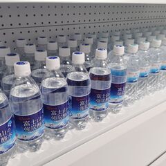 福岡倉庫 片面タイプ 高さ１５０ 横幅１２０ｃｍ★新品★展示ラック 店舗什器 陳列什器 テナント用什器　店舗用什器　ボトルレス　物産展用展示什器　スーパー用什器　コンビニ用什器 片面タイプ　高さ１５０　横幅１２０の画像