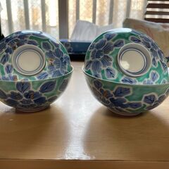有田焼　組飯碗　蓋付き夫婦茶碗セット　木箱付き新品同様