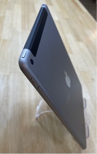(商談中)メンテナンス済み  iPad (第6世代)