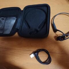 骨伝導イヤホン　AFTERSHOKZ opencommの画像