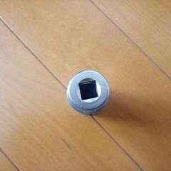 TONE　ディープソケット　20.6㎜　差し込み9.5㎜の画像