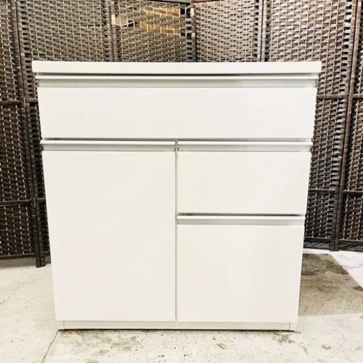 【売約済み】　ニトリ　nitori 食器棚　キッチンボード　キッチンカウンター　カップボード　サイドボード　カウンター　キッチン収納　引き出しホワイト　収納家具　レンジボード　キュリー2