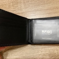 「MFFOR」財布 メンズ 二つ折り 財布 カードケース付き カーボンレザー 折りたたみ財布 牛革 大容量 薄型 コンパクト 軽量 磁気防止 贈り物 プレゼント（ブラック）の画像