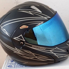 ヘルメットの画像
