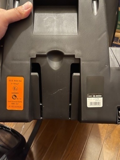 新品未使用、チェアは開封済みですが無使用です。