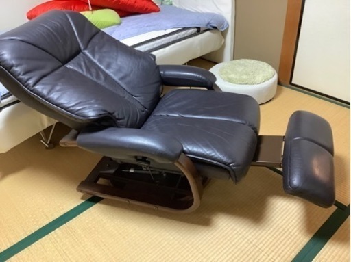 リクライニングソファー