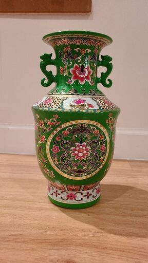 花瓶　グリーン