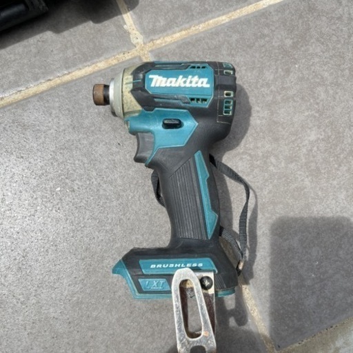 マキタ　インパクトドライバー　TD170D