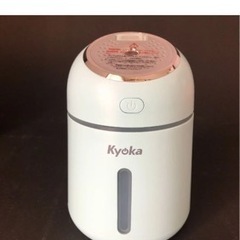 LITTLE Ｑ　HUMIDIFIER アロマミスト加湿器　ディフューザー　コップ式　ライト機能付き　USB電源供給方式　ブルー　スペア芯付きの画像