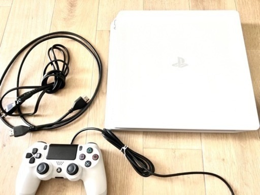 【値下げしました】PlayStation4(500GB、CUH-2000系統)