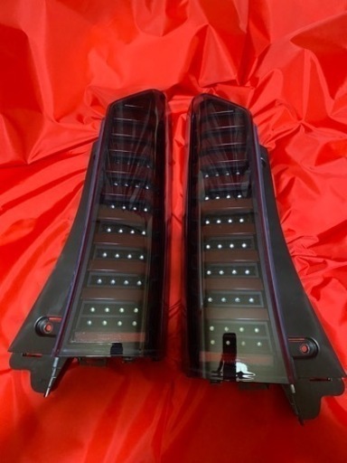 クリスタルアイテールランプ　Nボックスカスタムjf1