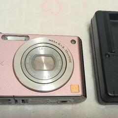 [取引中]　Panasonic LUMIX FX DMC-FX4...