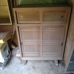 棚　農機具や工具などの収納にいかがですか？
