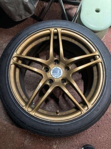 ヨコハマ　ホイール　17インチ　AVS モデル5