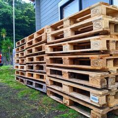 ユーロパレット　木製パレットの画像