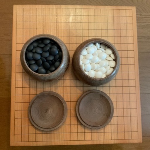 囲碁セット(碁石は那智黒と本はまぐり)
