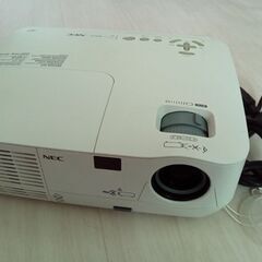 処分値下げ！「NEC NP115」液晶プロジェクター（リモコン無し）