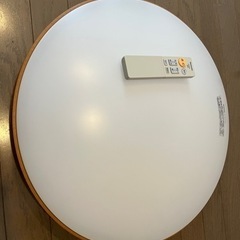 パナソニック LEDシーリングライト（ミディアムブラウン）の画像