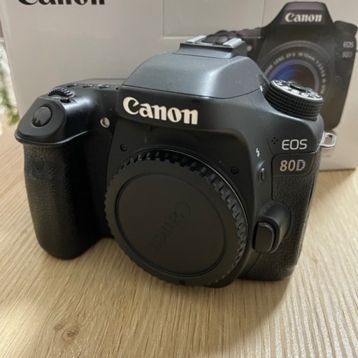 Canon EOS 80D ボディ