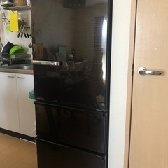 AQUA 272L 2017年製　引き取りのみ