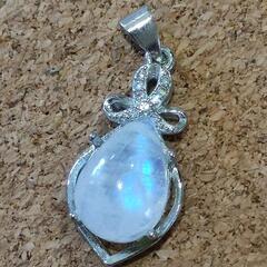 No.286✨恋の予感✨幸運✨健康【ブルームーンストーン　シルバ...