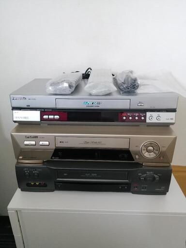 VHSビデオ、3台まとめて。