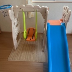 滑り台　ブランコ　バスケットゴール　室内遊具の画像