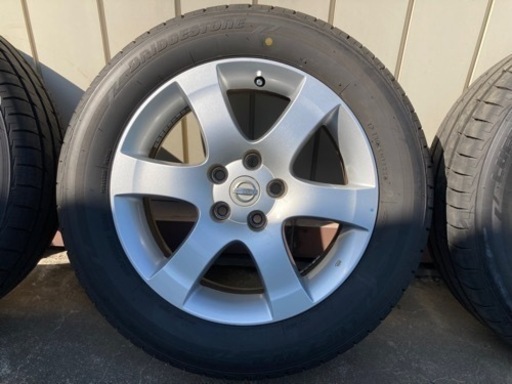 値下げ　走行500キロ未満　ブリヂストン　LUFT RVⅡ 215/60/17 4本セット 日産純正アルミホイール付き　
