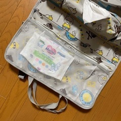 ドラッグストア❤️車にもつけられるおむつバックの画像