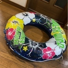 取引中　浮き輪の画像