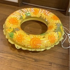 取引中　浮き輪