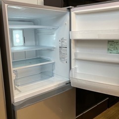 8/22 値下げ⭐️人気⭐️2020年製 TOSHIBA 330L 冷蔵庫 GR-R33S VEGETA
